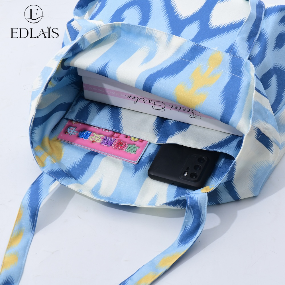 Intérieur du sac cabas Edlaïs avec poche intérieure pratique pour téléphone